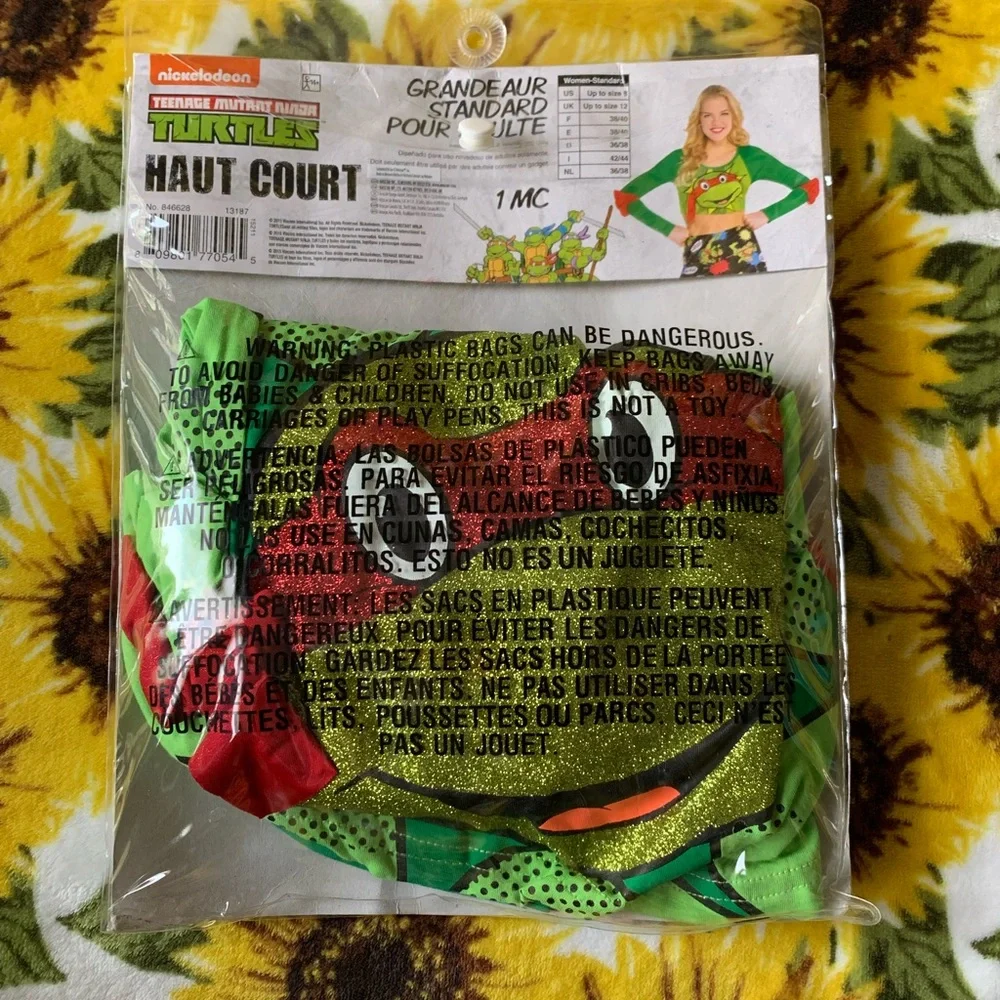 New in Package- TMNT (Raphael) Cropped Top for adults. - Picture 4 of 4